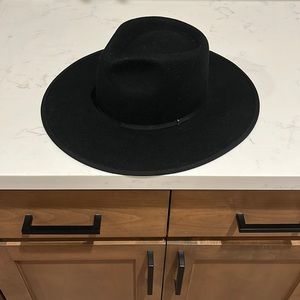 Olive & Pique Brim Hat